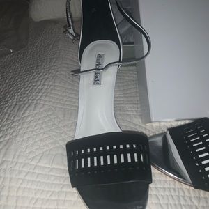 Charles David sandals~Never worn!